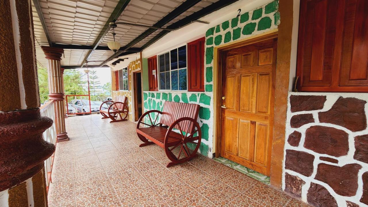 Hotel Y Restaurante Las Margaritas Perquin Bagian luar foto