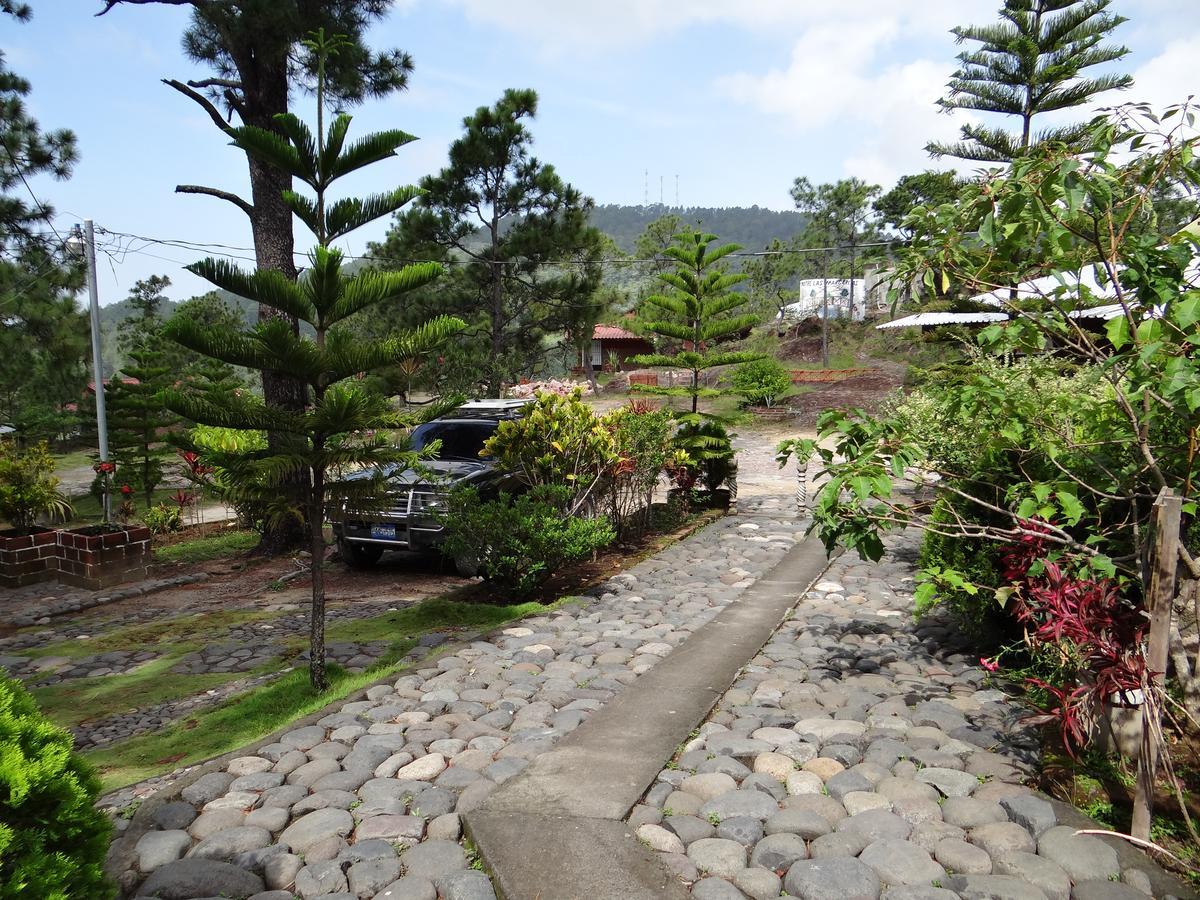Hotel Y Restaurante Las Margaritas Perquin Bagian luar foto